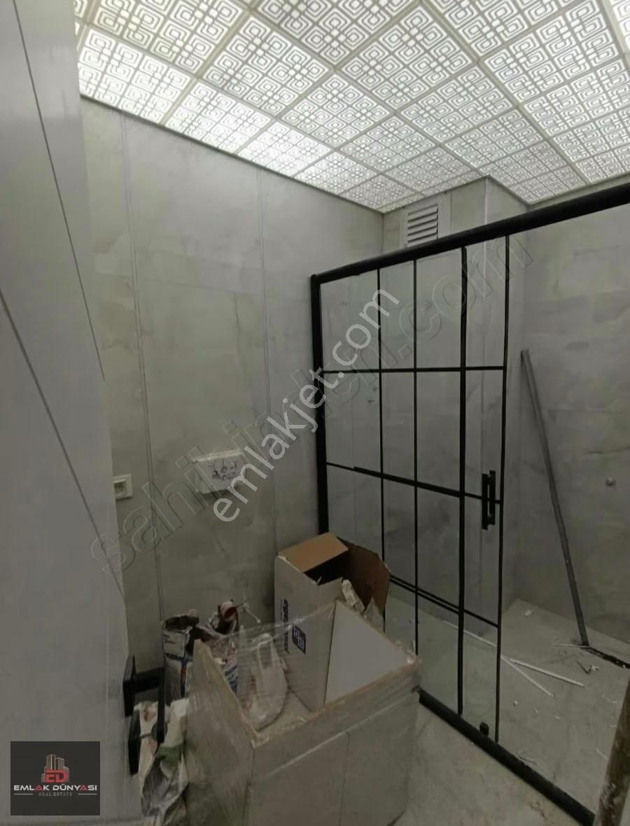 Yenigün'de Cadde Üzerinde Ebeveyn Banyolu 3+1 Ara Kat Yapılı - Görsel 24