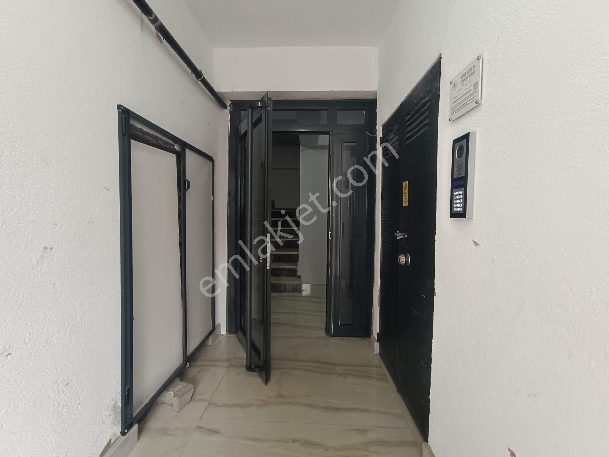 Remax Palas'tan Hendek Yenimahalle'de Kiralık 1+1 - Görsel 5