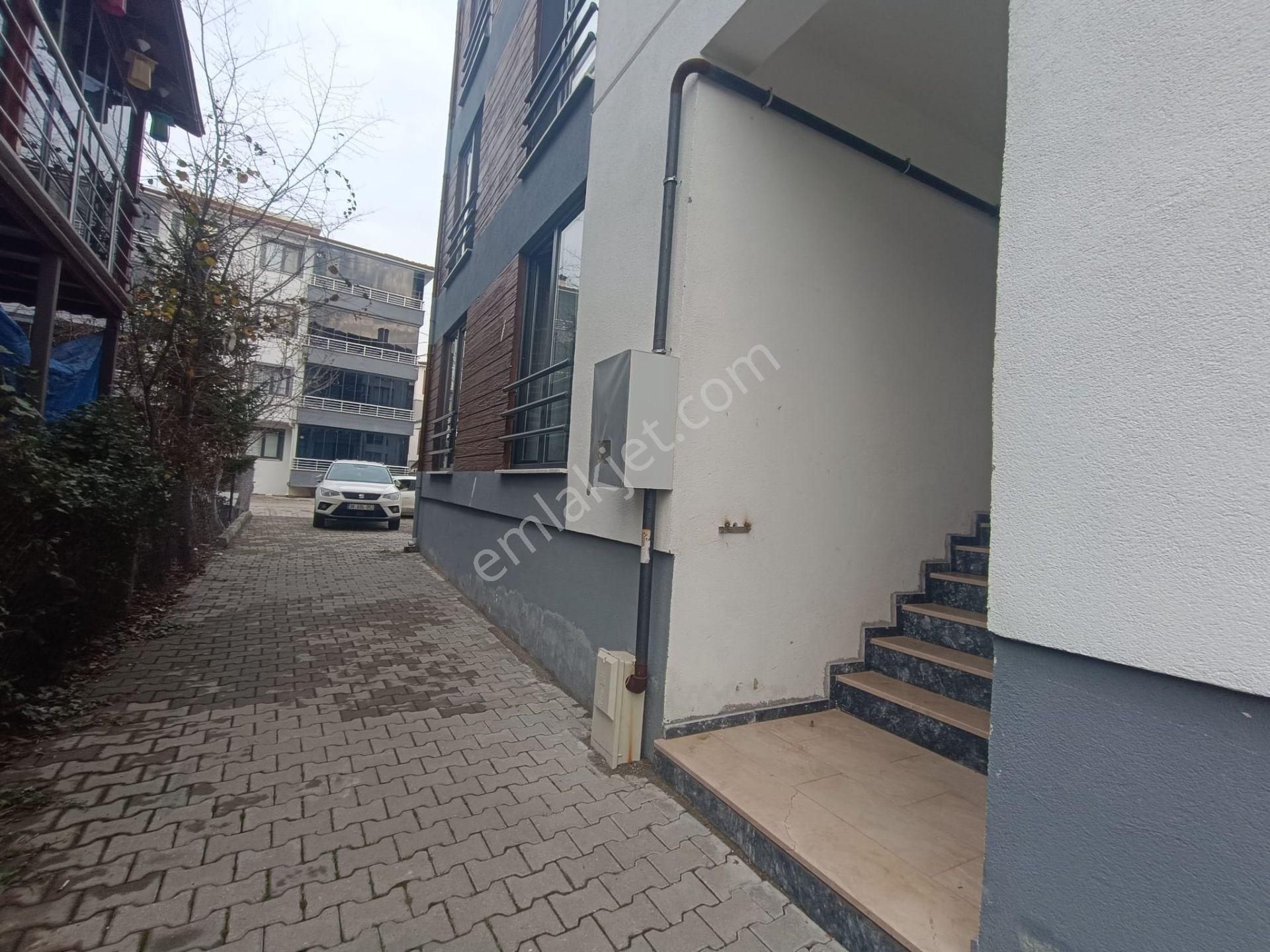 Remax Palas'tan Hendek Yenimahalle'de Kiralık 1+1 - Görsel 3