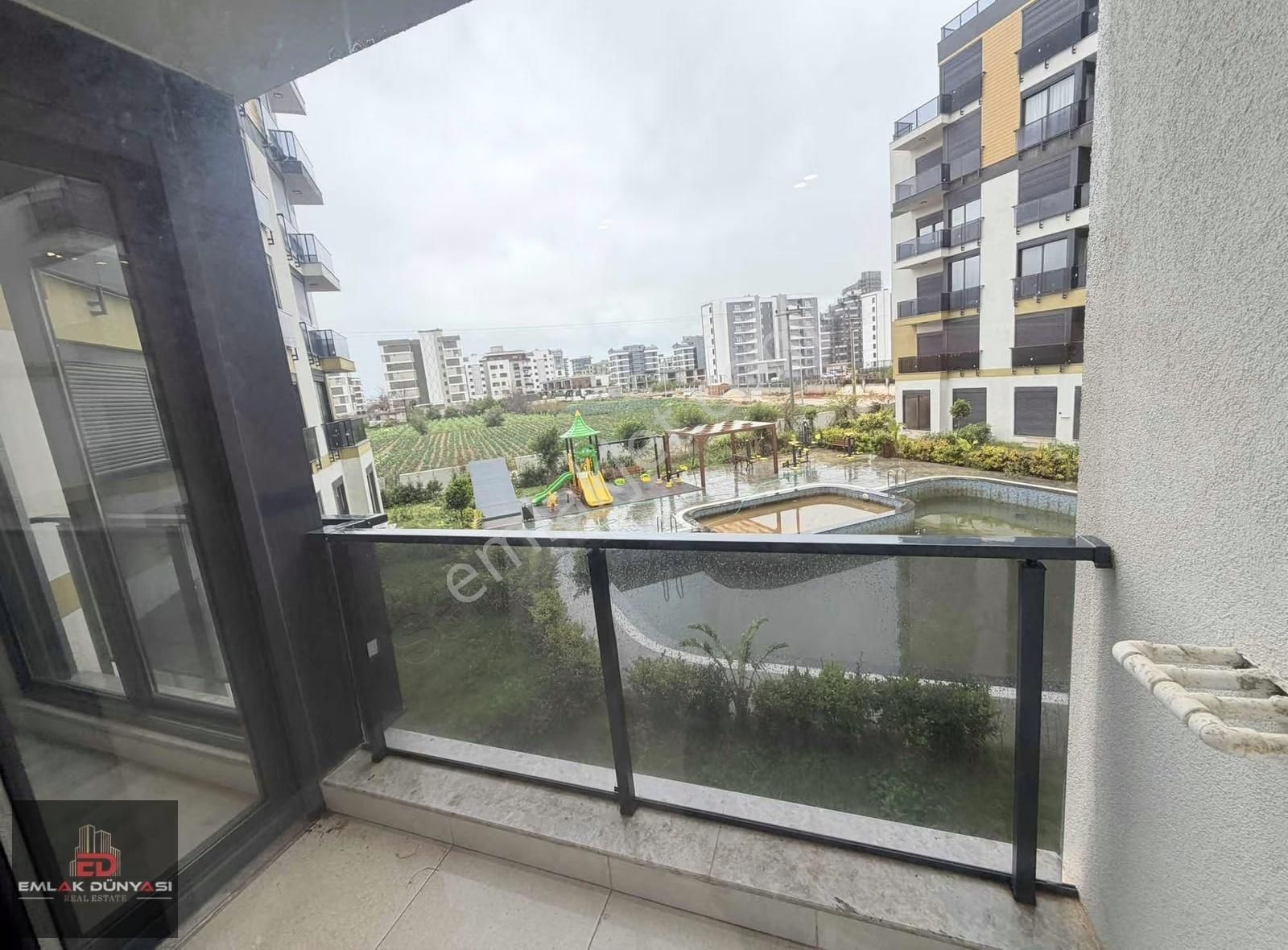 Xkasa Lıfe Sitesinde Havuzlu Ve Çocuk Parklı Satılık 1+1 - Görsel 24