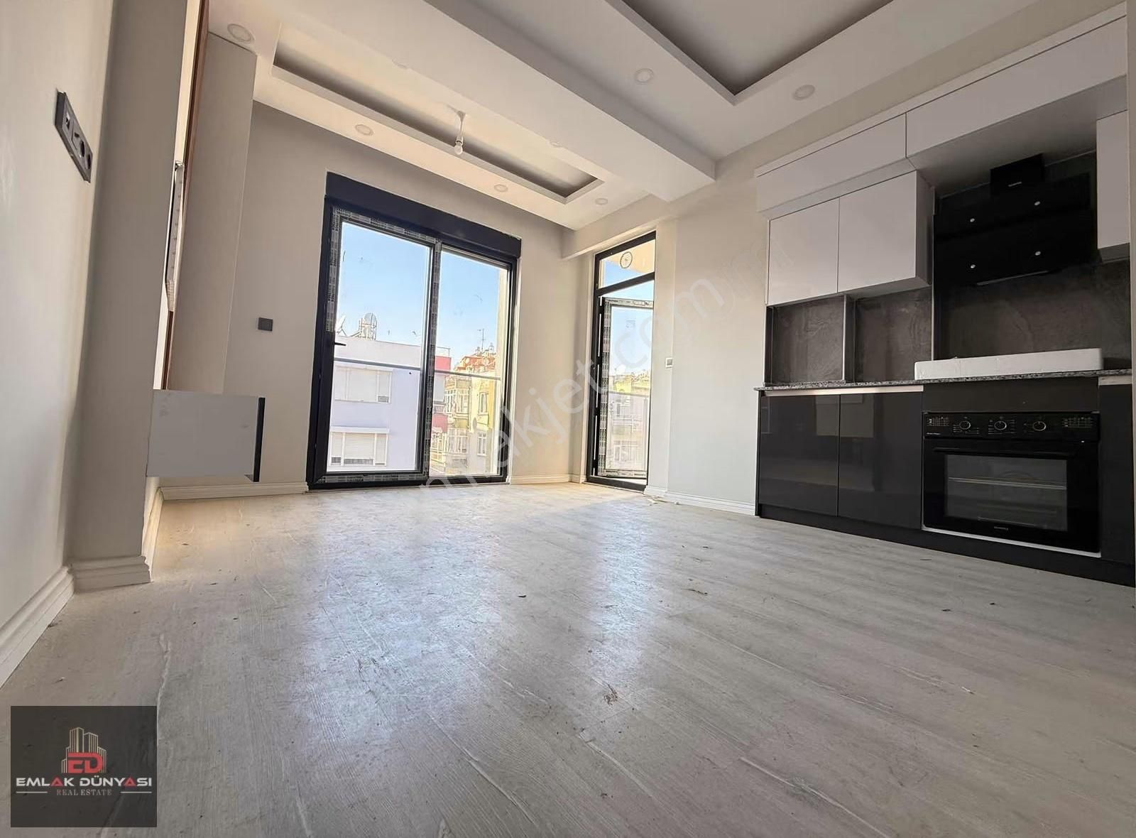 Gençlik Mahallesi Arakat 2+1 Daire - Görsel 15