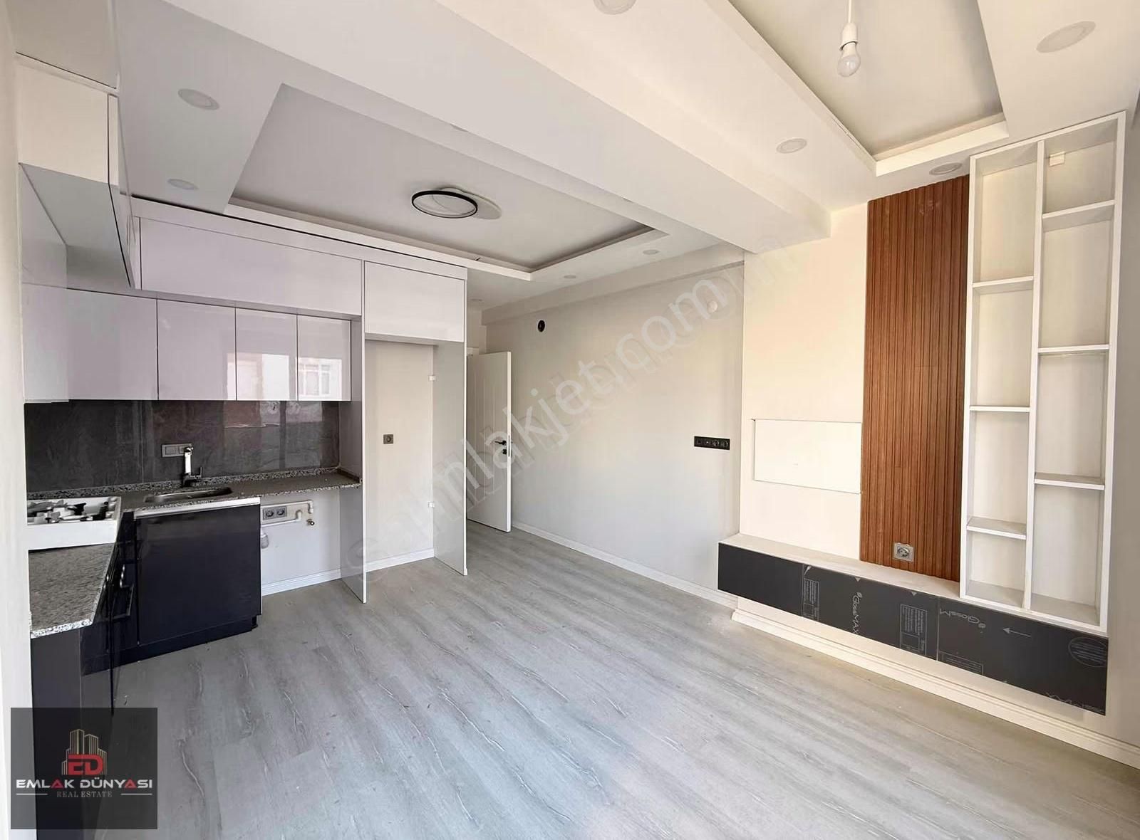 Gençlik Mahallesi Arakat 2+1 Daire