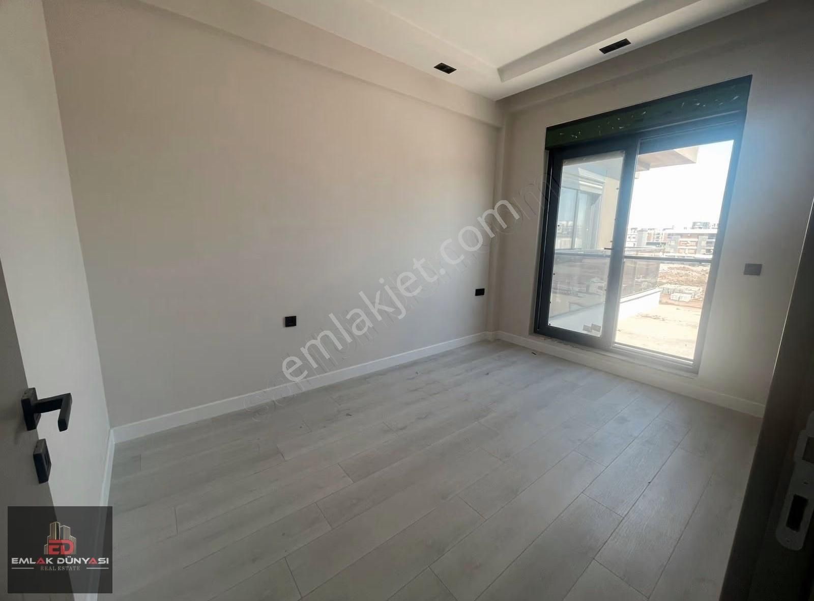 Altıntaş Da Havuzlu Sitede Şık Satılık 1+1 Daire - Görsel 9