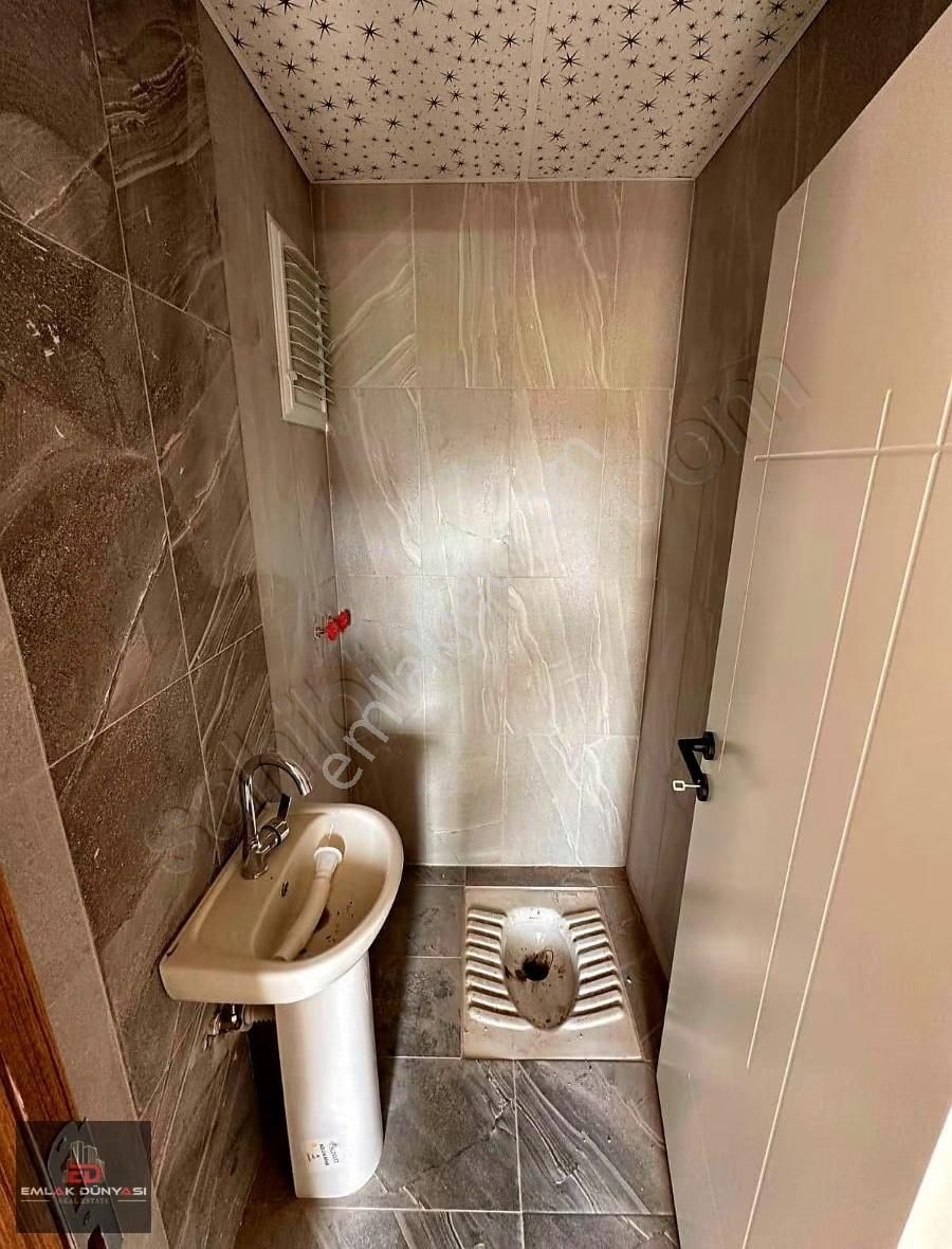 Aydoğmuşta Havuzlu Ayrı Mutfaklı Çocuk Parklı Lüks Satılık 2+1 - Görsel 10