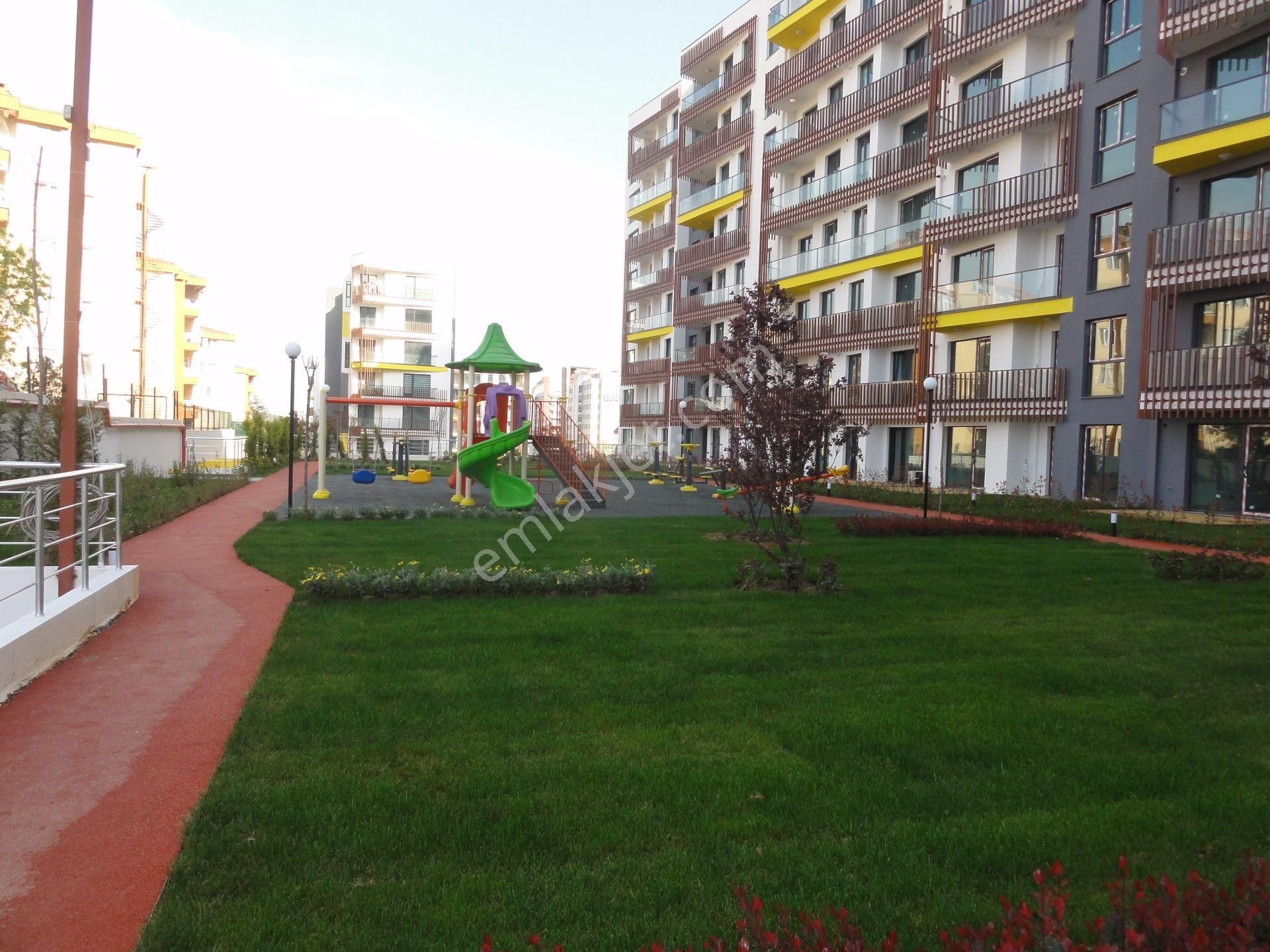 Dora'dan Optimum Gardens Sitesinde 1+1 Balkonlu Ferah Daire - Görsel 30