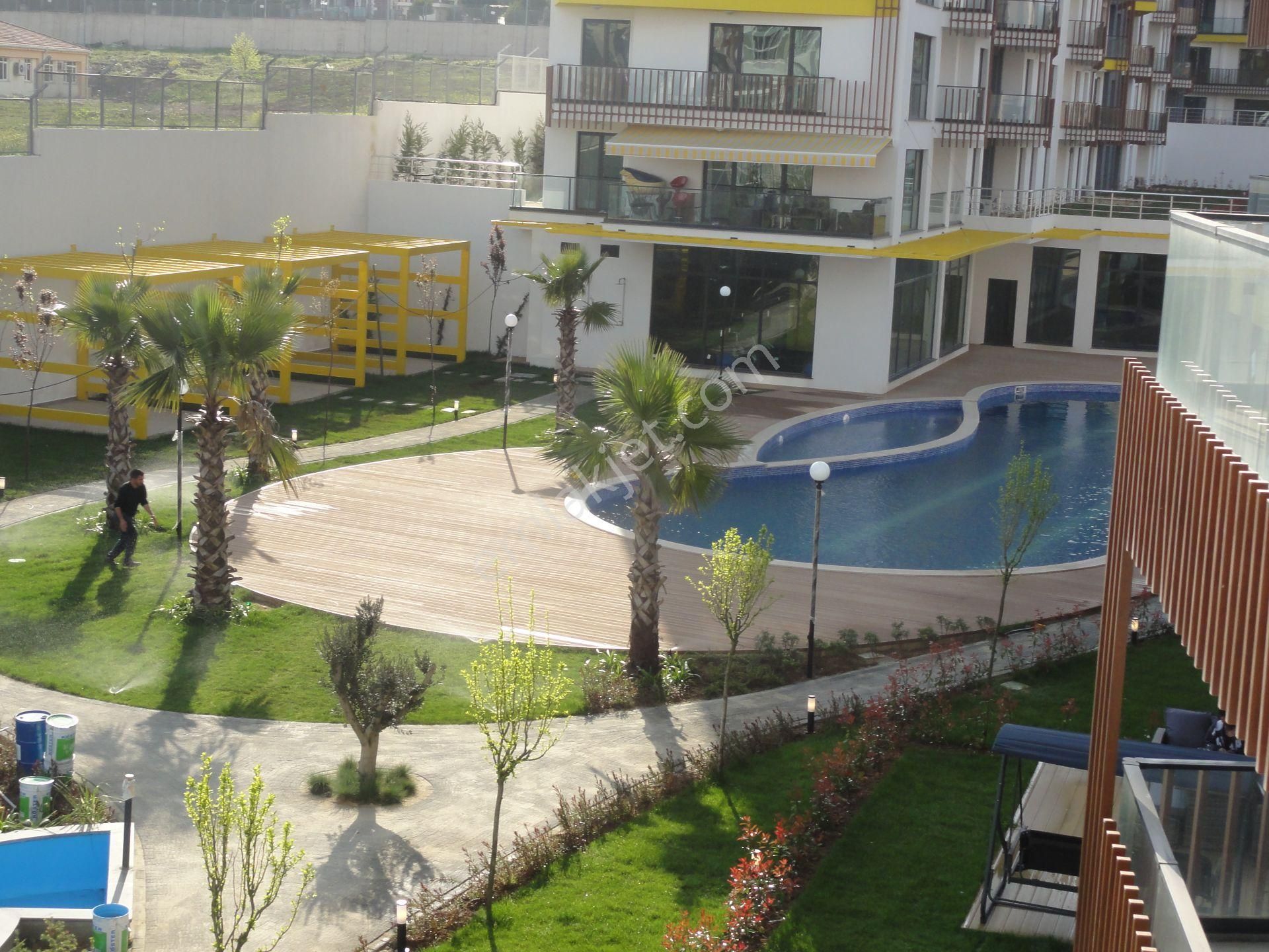 Dora'dan Optimum Gardens Sitesinde 1+1 Balkonlu Ferah Daire