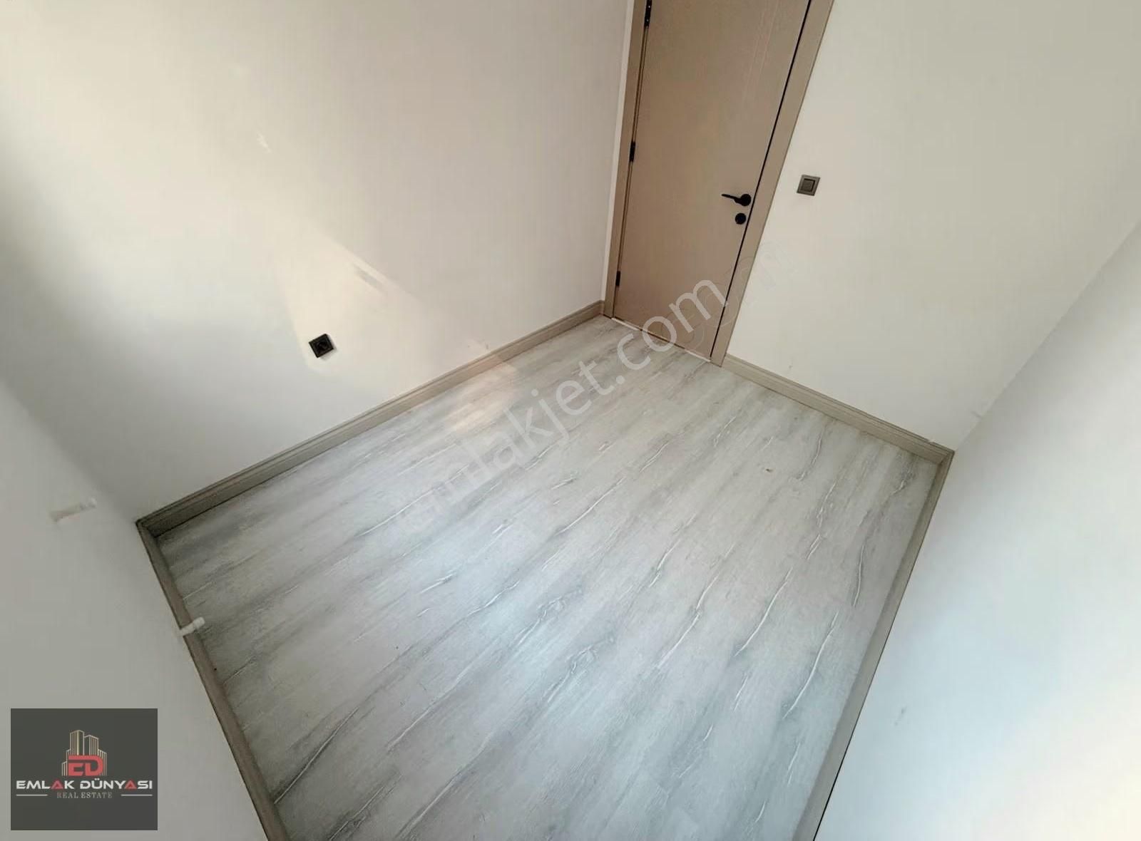 Aydoğmuşta Havuzlu Satılık Arakat 2+1 Sıfır Daire - Görsel 14