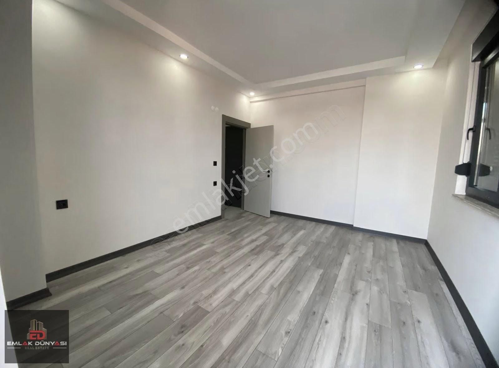 Aydoğmuşta Tramvay Dibi 145mt2 Ebeveyn Banyolu Lüx 3+1 - Görsel 4