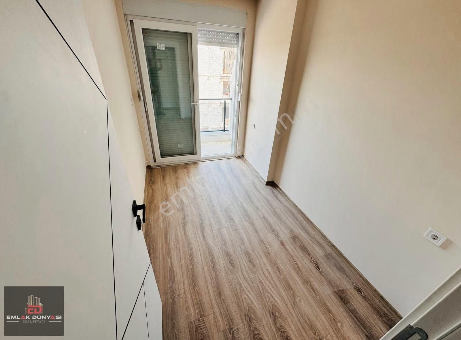 Aydoğmuşta İskanı Alınmış Asansörlü Sıfır Satılık Arakat 2+1 - Görsel 14