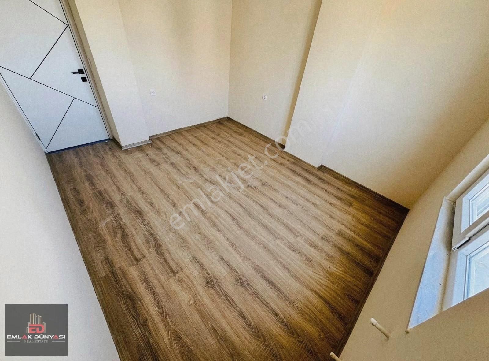 Aydoğmuşta İskanı Alınmış Asansörlü Sıfır Satılık Arakat 2+1 - Görsel 5