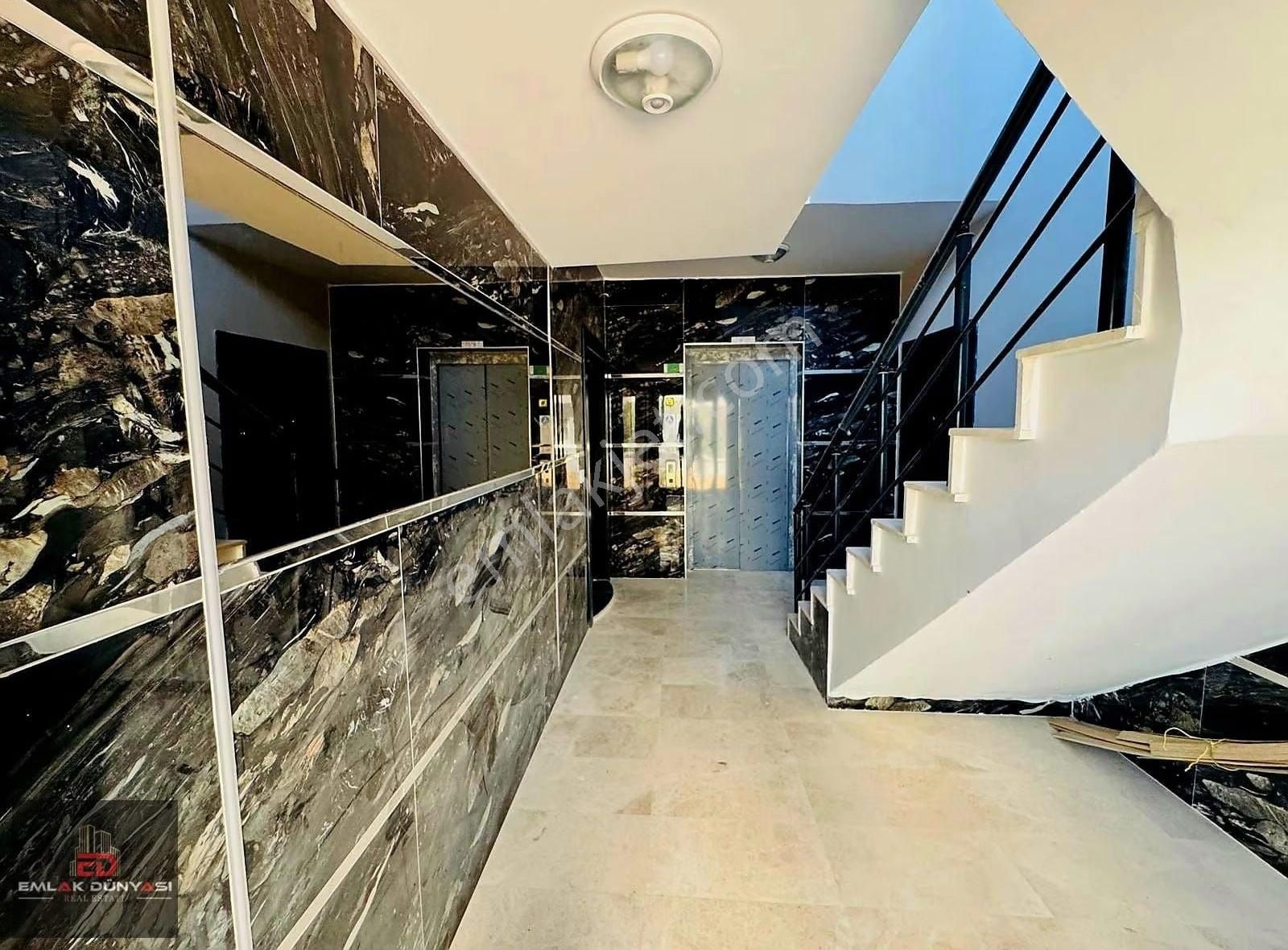 Aydoğmuşta İskanı Alınmış Asansörlü Sıfır Satılık Arakat 2+1 - Görsel 2