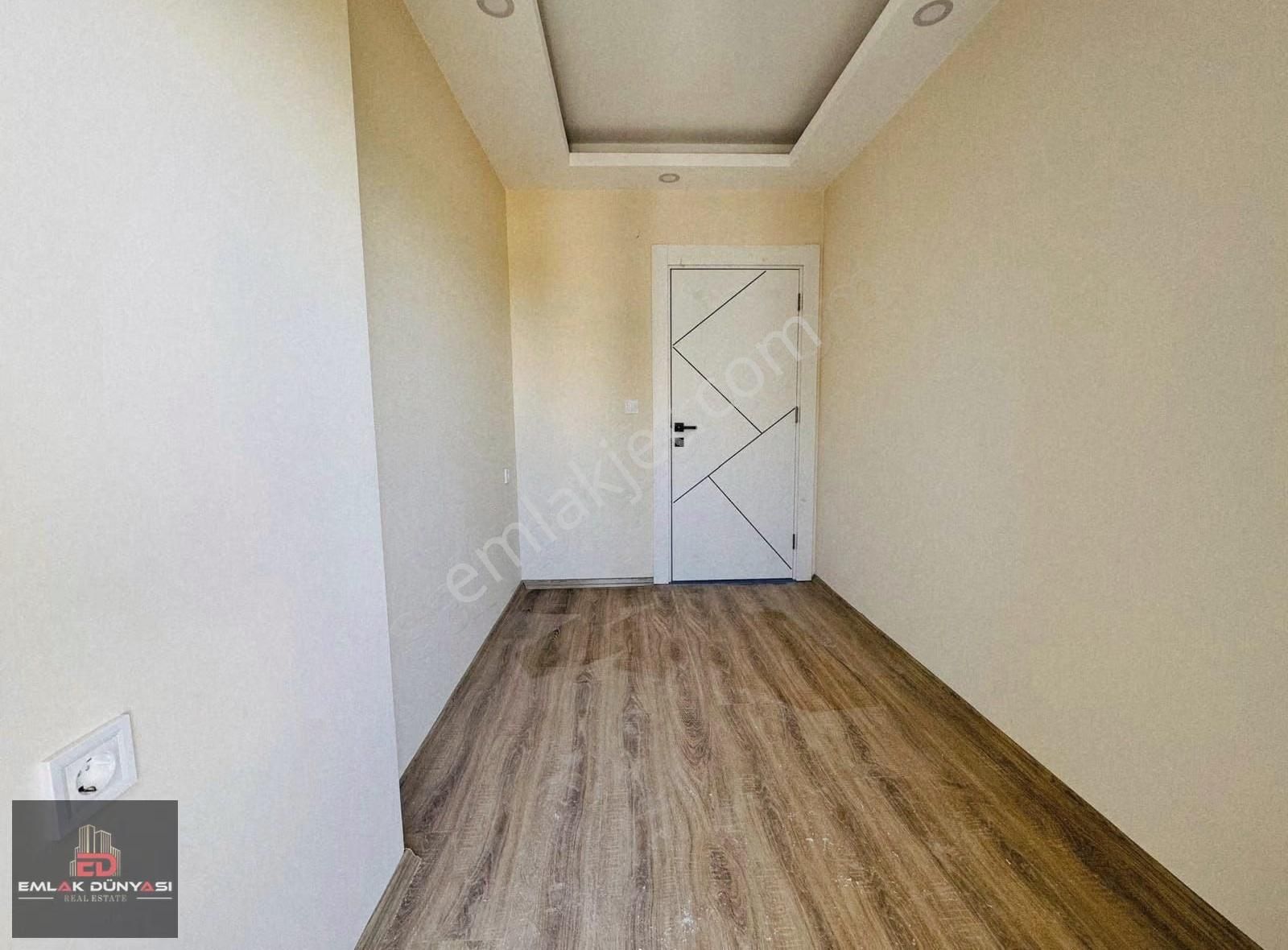 Aydoğmuşta İskanı Alınmış Asansörlü Sıfır Satılık Arakat 2+1 - Görsel 12