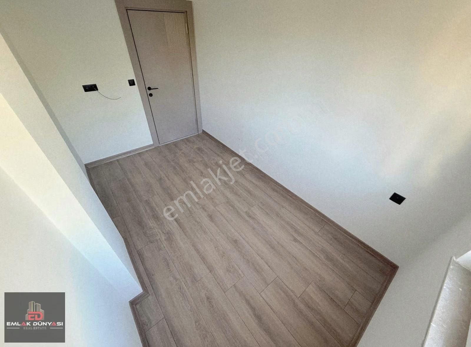 Aydoğmuşta Sıfır Satılık 3+1 140 Mt2 Geniş Arakat Daire - Görsel 6