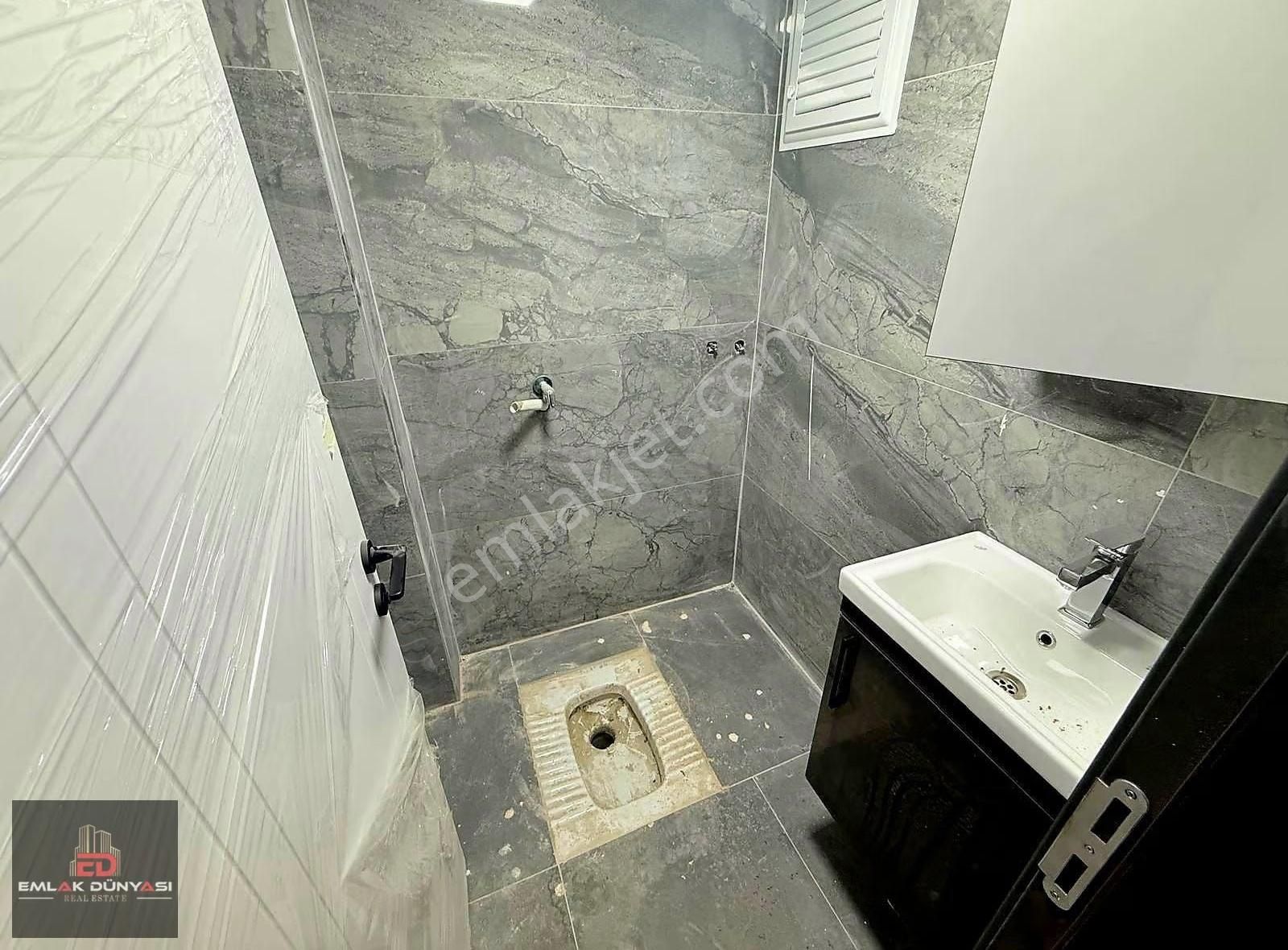 V. Karşıyaka Da Eveveyn Banyolu 150 Mt2 3+1 Lüx Daire - Görsel 15