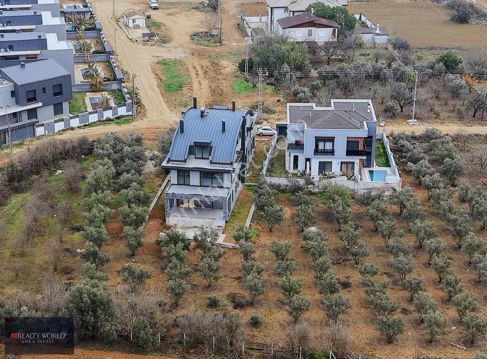 Döşemealtı Düzlerçamı'ında Ormana Yakın Satılık Lüks Villa - Görsel 4