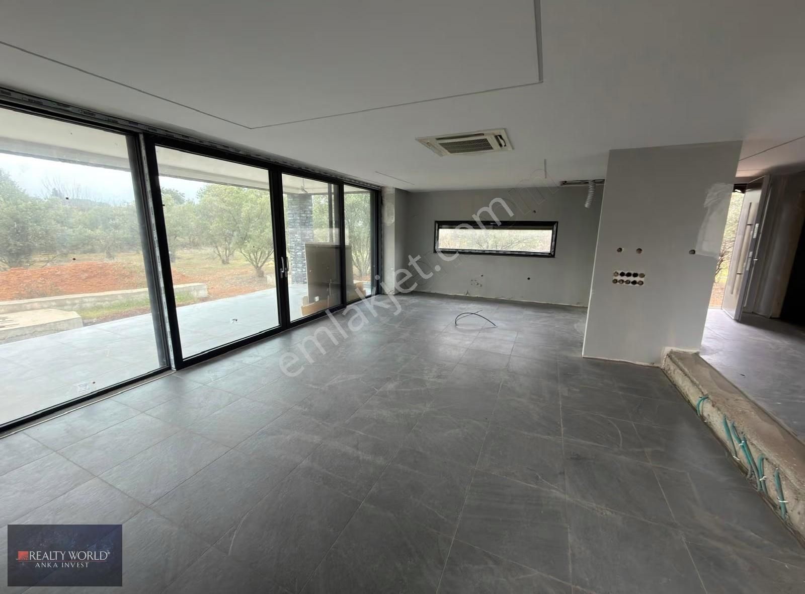 Döşemealtı Düzlerçamı'ında Ormana Yakın Satılık Lüks Villa - Görsel 7