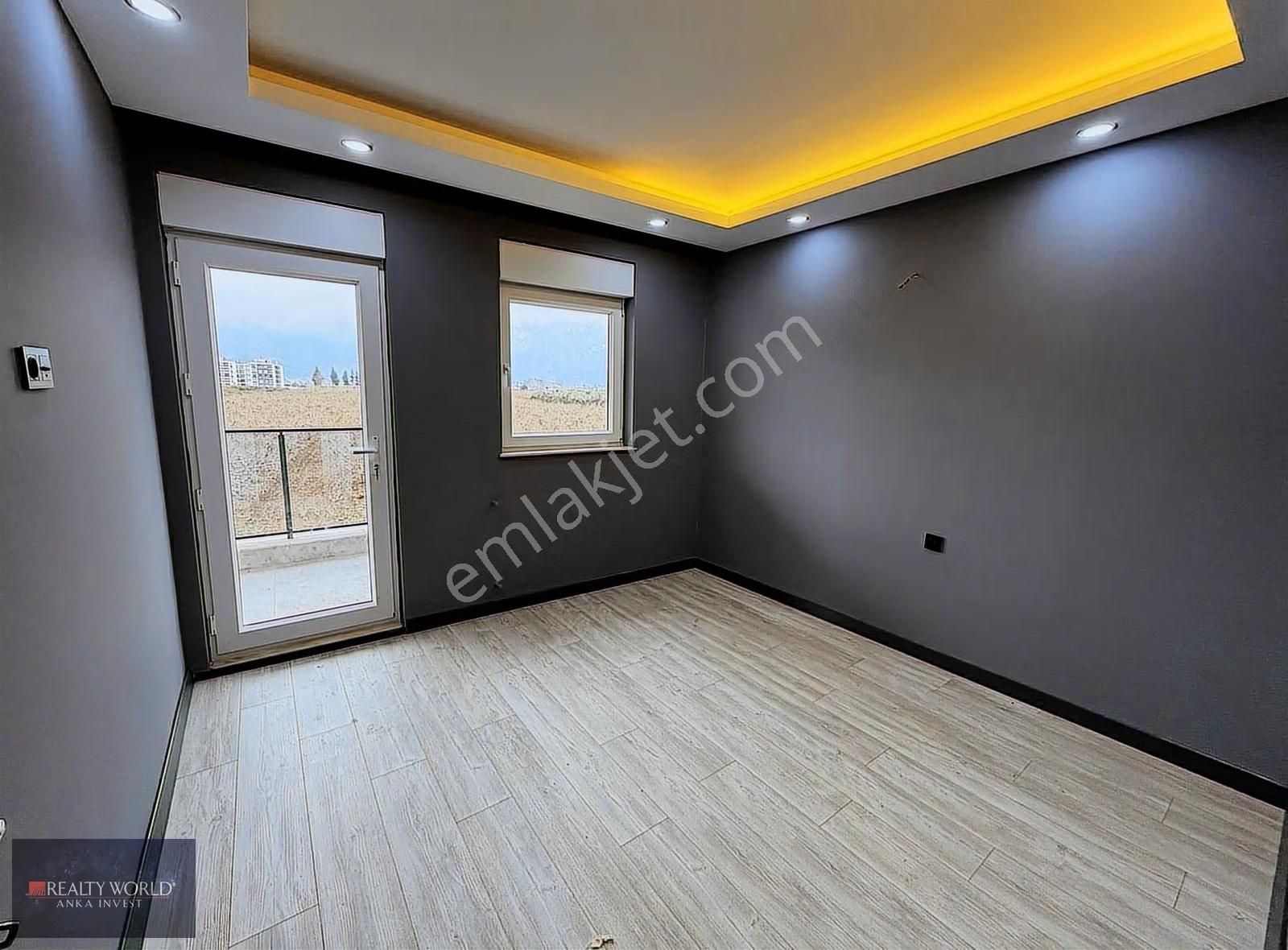 Döşemealtı Yeniköyde Acil Satılık 4+1 Müstakil Villa - Görsel 3