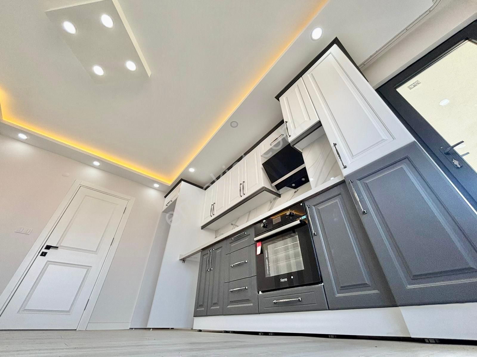 ▀▄onur Yıldırım'dan Şık Tasarımlı Lüx K.otoparklı Ön Cephe 2+1▀▄