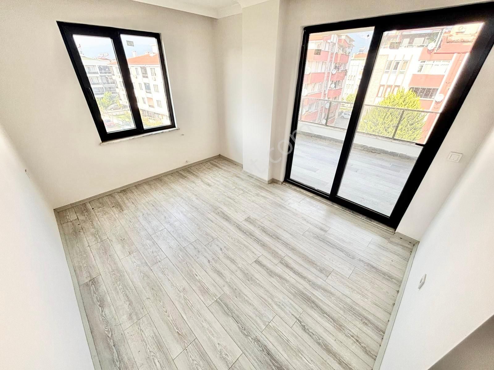 ▀▄onur Yıldırım'dan Şık Tasarımlı Lüx K.otoparklı Ön Cephe 2+1▀▄ - Görsel 12