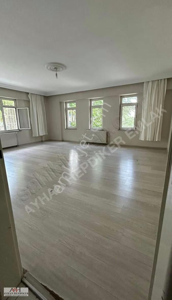 Adapazarı Orhangazi Caddesi Üzerinde 190m2 4+1 Bakımlı Daire - Görsel 4