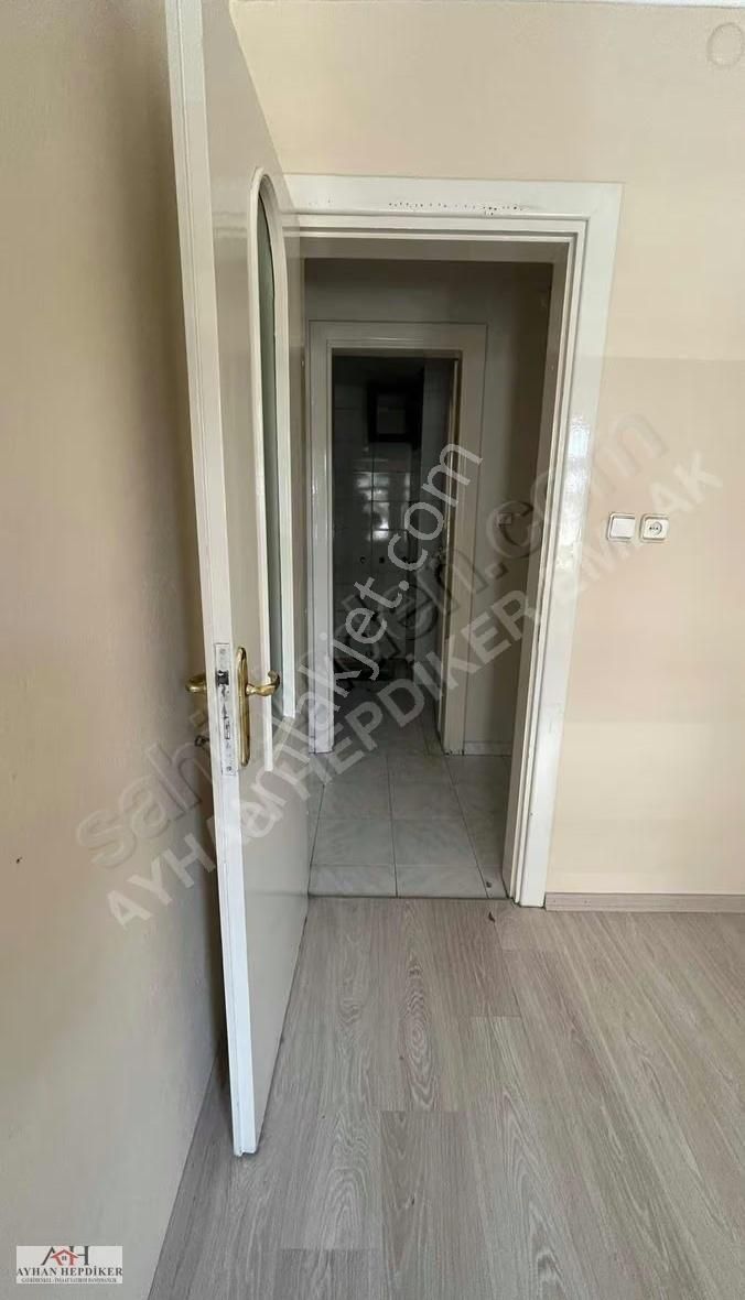Adapazarı Orhangazi Caddesi Üzerinde 190m2 4+1 Bakımlı Daire - Görsel 24