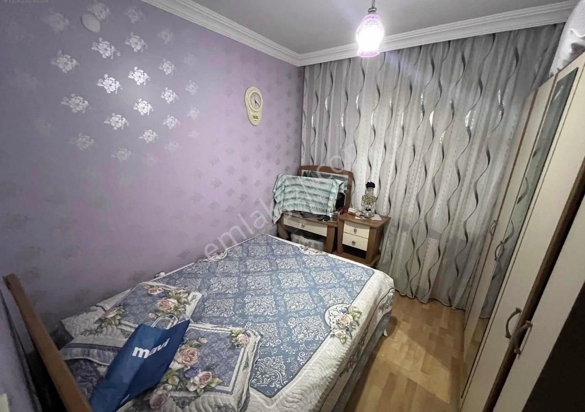 Demetgülde Metroya 5 Dk, 4+1, 3 Cepheli, Hastane Okul Yakını - Görsel 13