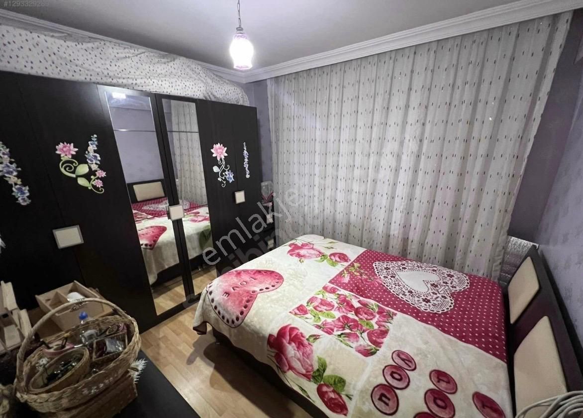 Demetgülde Metroya 5 Dk, 4+1, 3 Cepheli, Hastane Okul Yakını - Görsel 7