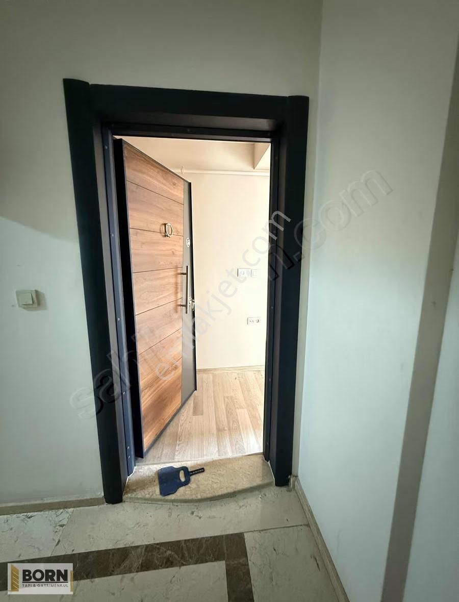 Buca Yaylacık Mah Heykel Yakını Kiralık 2+1 Arakat Daire