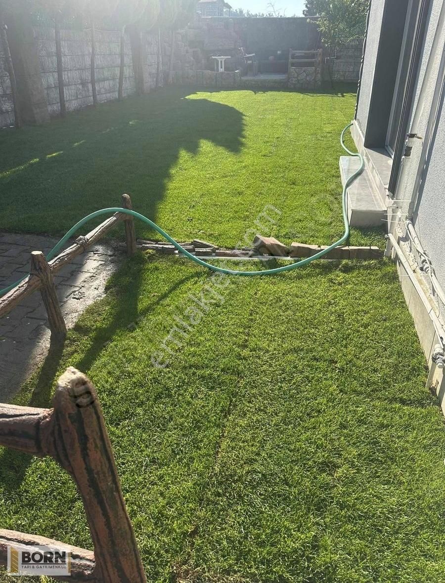 Bornova Çiçekli Köyde Bahçeli Eşyalı Kiralık 1+1 Daire - Görsel 15