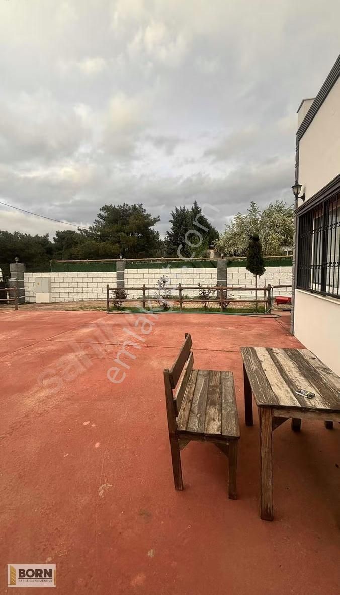 Bornova Çiçekli Köyde Bahçeli Eşyalı Kiralık 1+1 Daire - Görsel 7