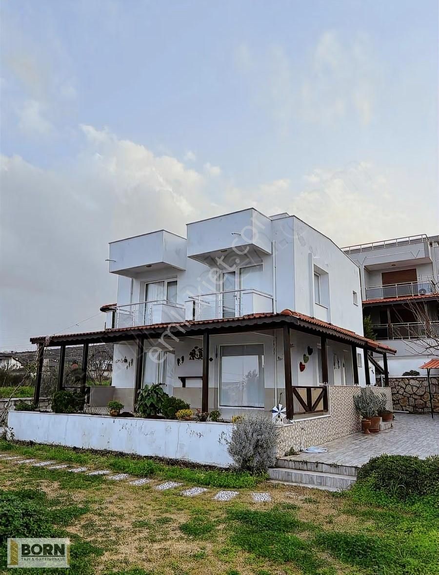 Karaburunda Denize Sıfır Müstakil Ev - Görsel 15