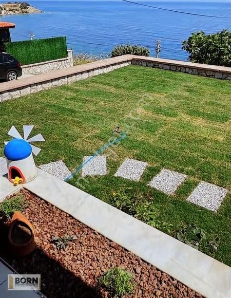 Karaburunda Denize Sıfır Müstakil Ev - Görsel 17