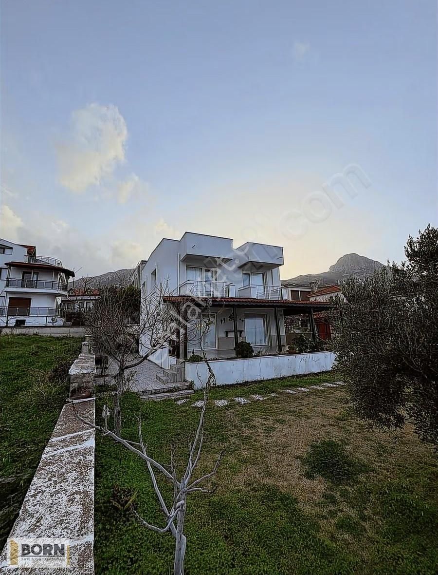Karaburunda Denize Sıfır Müstakil Ev - Görsel 3