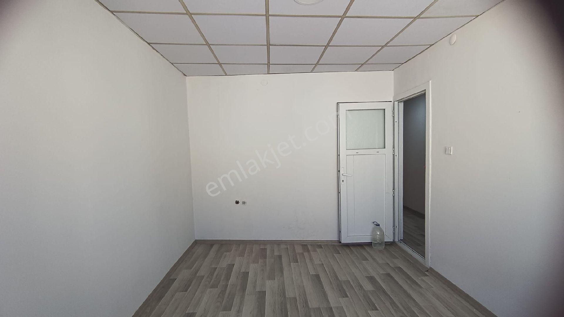 Osmangazi Mah Ana Yol Üzerinde Bakımlı Geniş Kiralık 3+1 Daire - Görsel 14