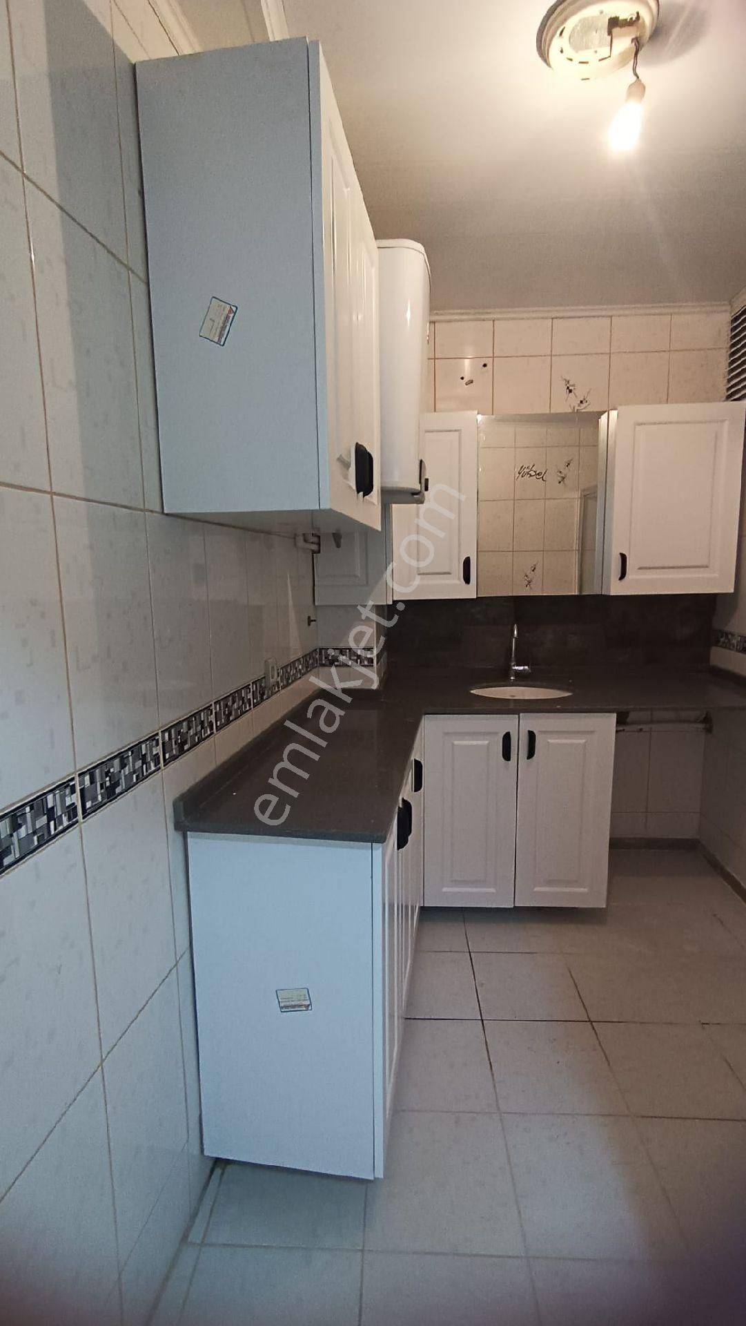 Osmangazi Mah Ana Yol Üzerinde Bakımlı Geniş Kiralık 3+1 Daire - Görsel 9