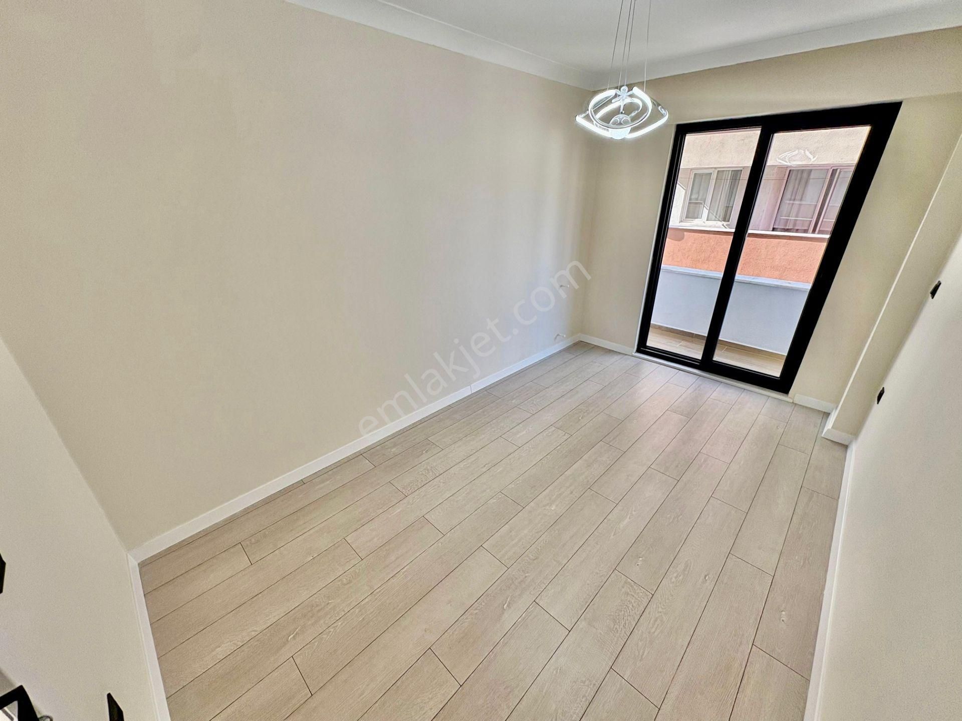 ▓karabuluttan▓ikizçay'ın En Şık & Ön Cephe Ayrı Mutfak 3+1 Satılık Daire - Görsel 11