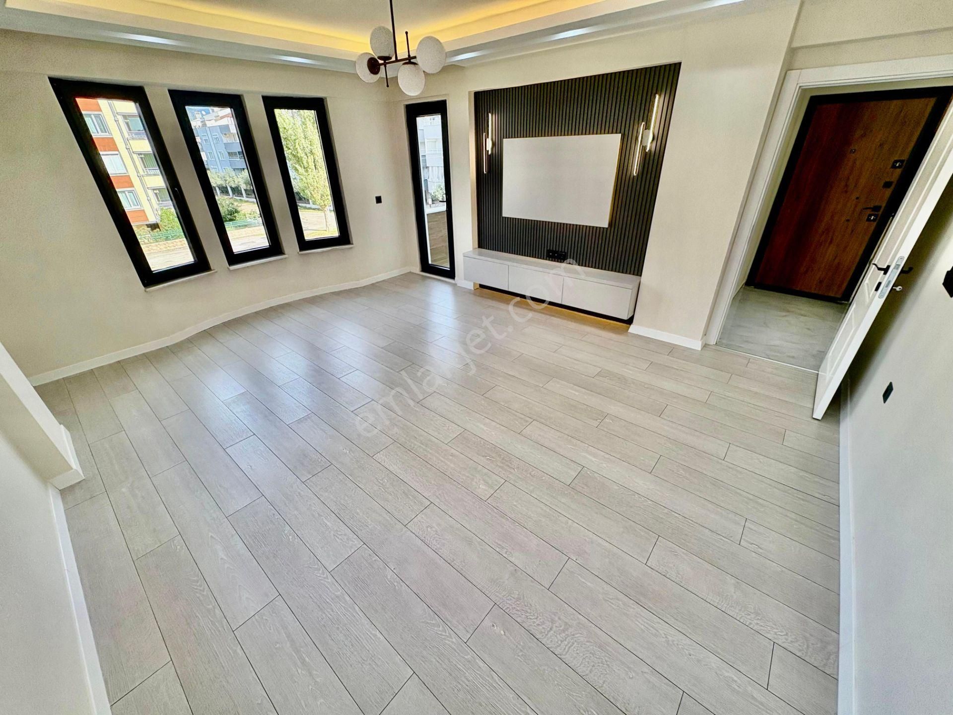 ▓karabuluttan▓ikizçay'ın En Şık & Ön Cephe Ayrı Mutfak 3+1 Satılık Daire - Görsel 13