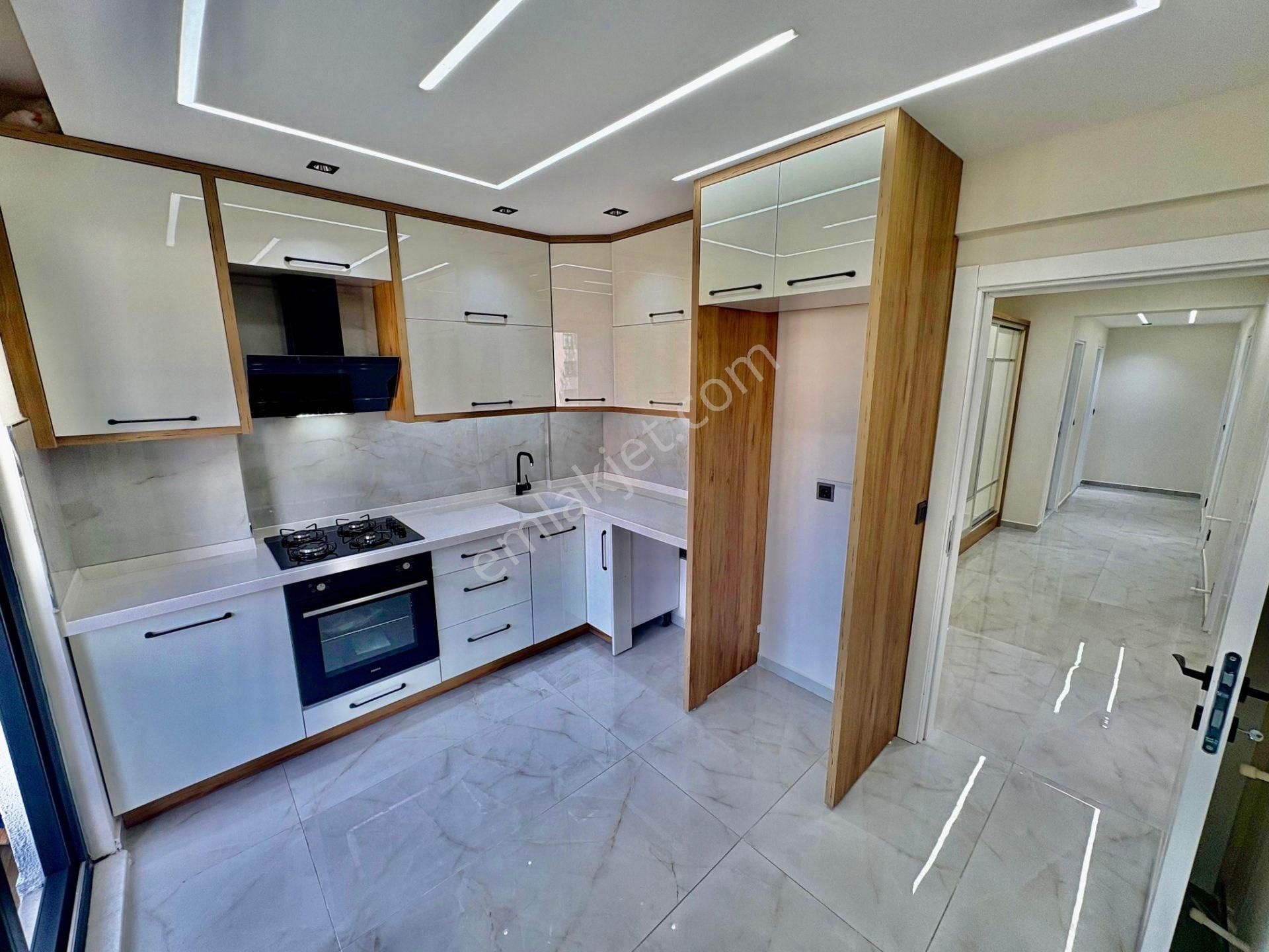 ▓karabuluttan▓ikizçay'ın En Şık & Ön Cephe Ayrı Mutfak 3+1 Satılık Daire - Görsel 16