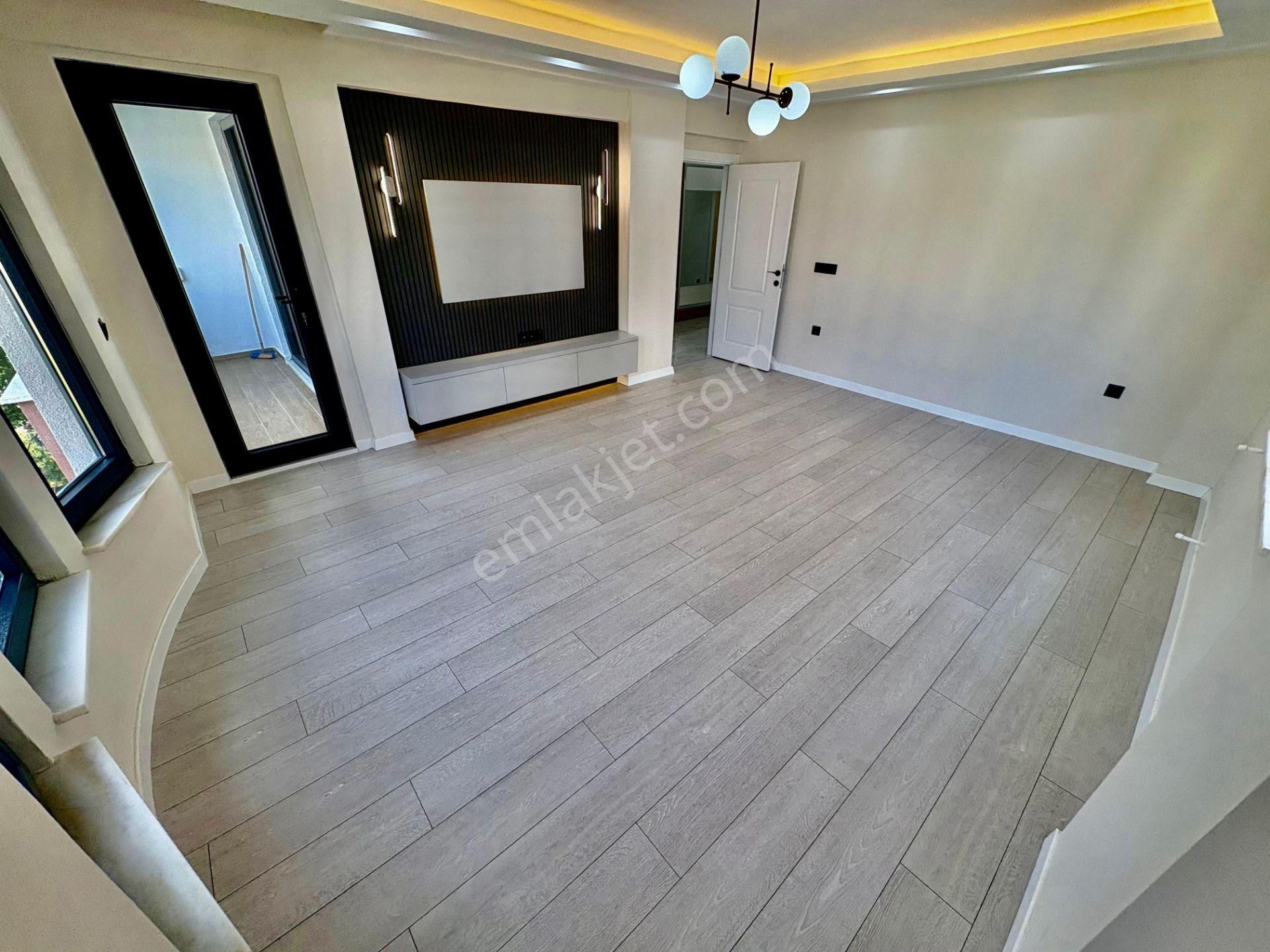 ▓karabuluttan▓ikizçay'ın En Şık & Ön Cephe Ayrı Mutfak 3+1 Satılık Daire - Görsel 4