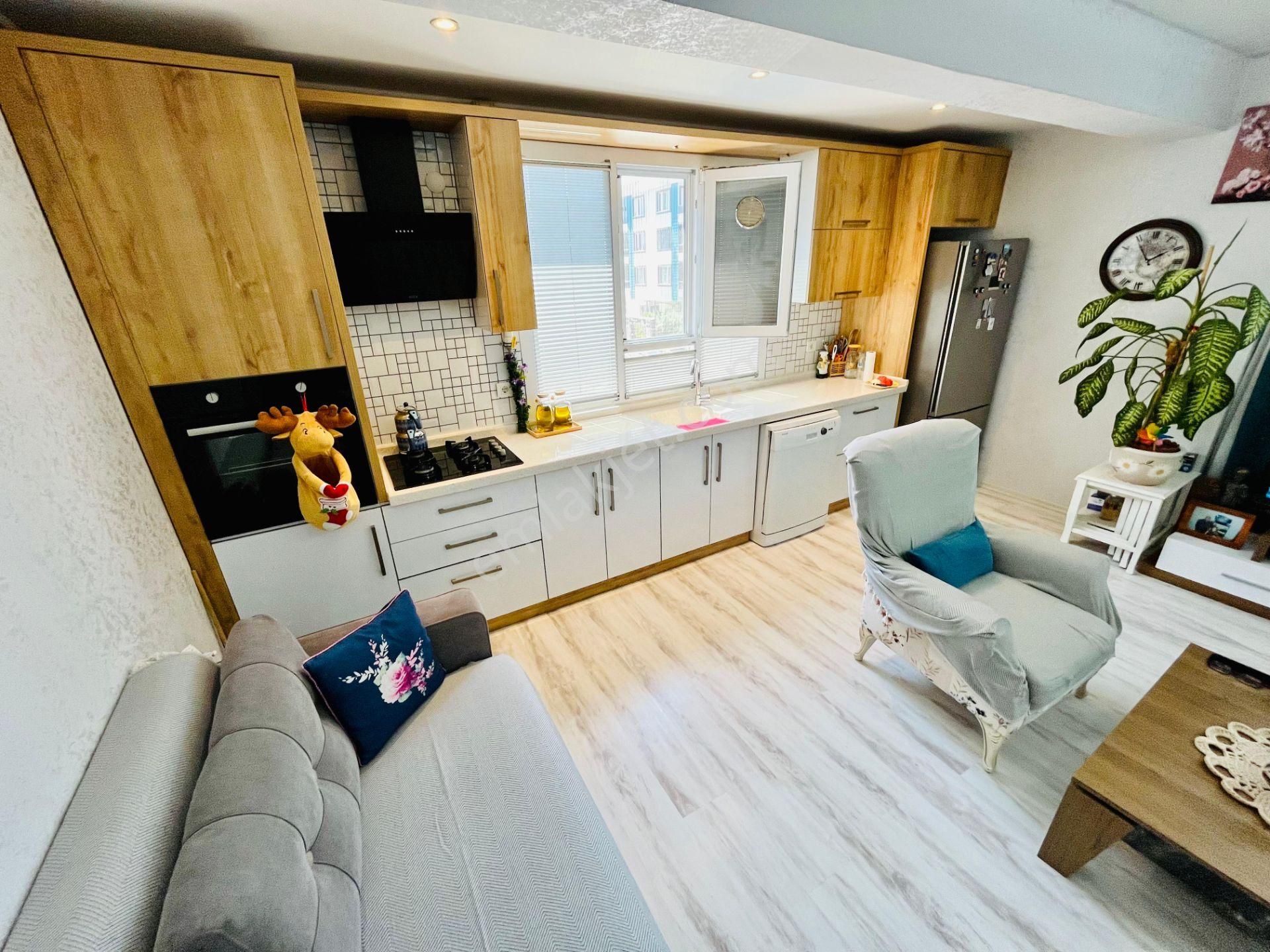 Yetki Yükselde Akçayın En Geniş En Ferah Satılık 1+1 Lüx Dairesi - Görsel 27