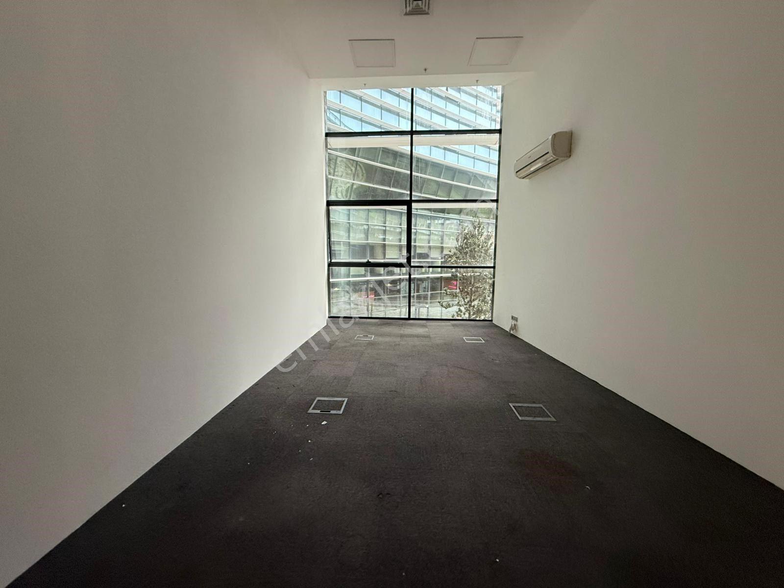 Poyraz'dan Premier Kampüs Ofis'te 1+0 45 M2 Satılık Prestijli Ofis - Görsel 11