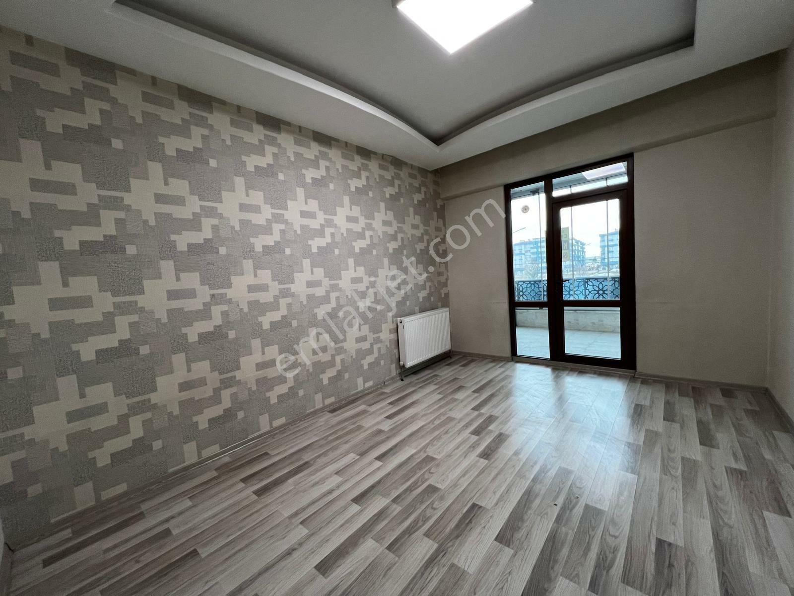 Şehir Hastanesine Yakın