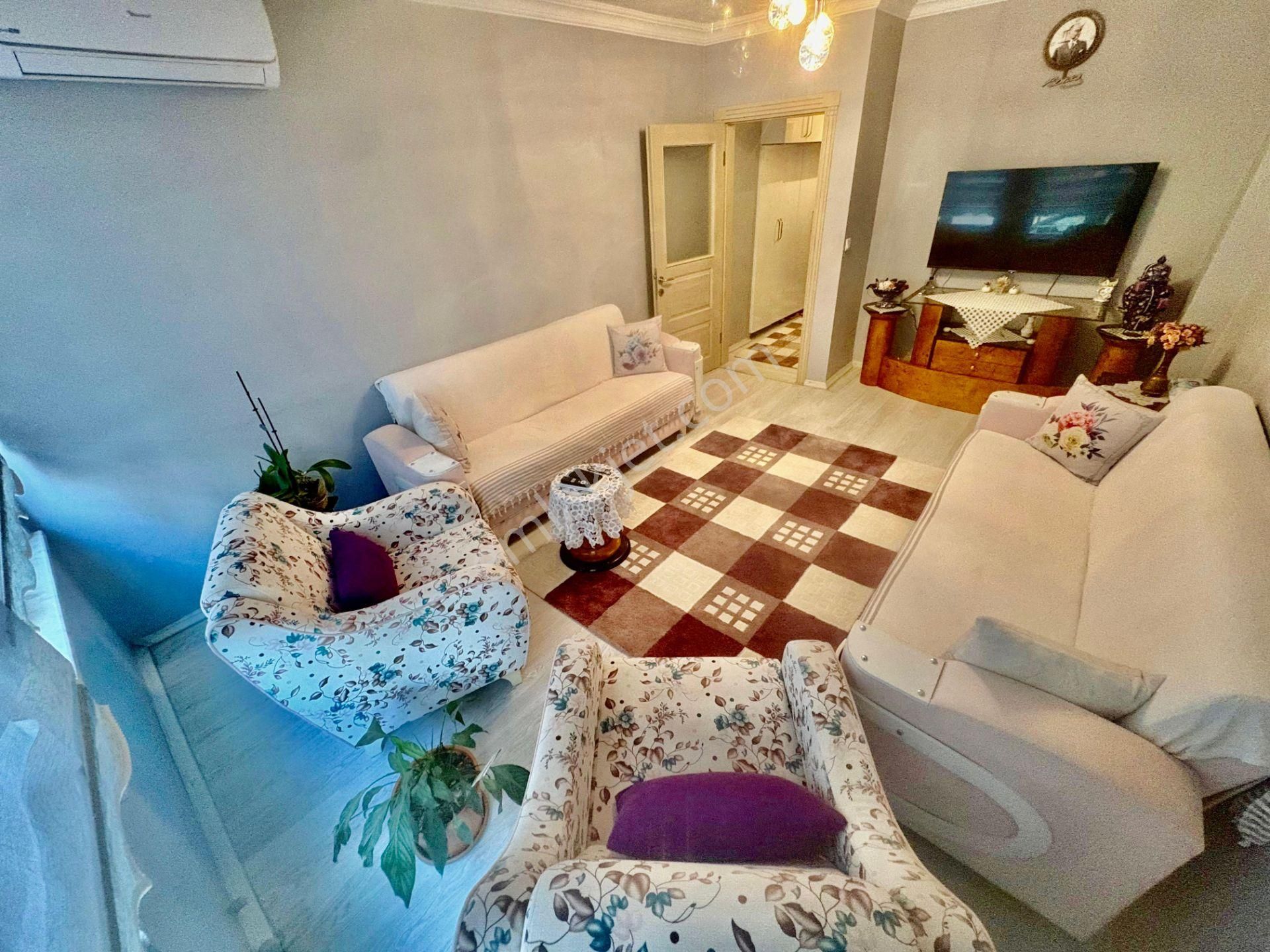 ▓tek Yetkili Karabuluttan▓ Ön Cephe & Bahçeli Ayrı Mutfak 1+1 Satılık Daire - Görsel 21