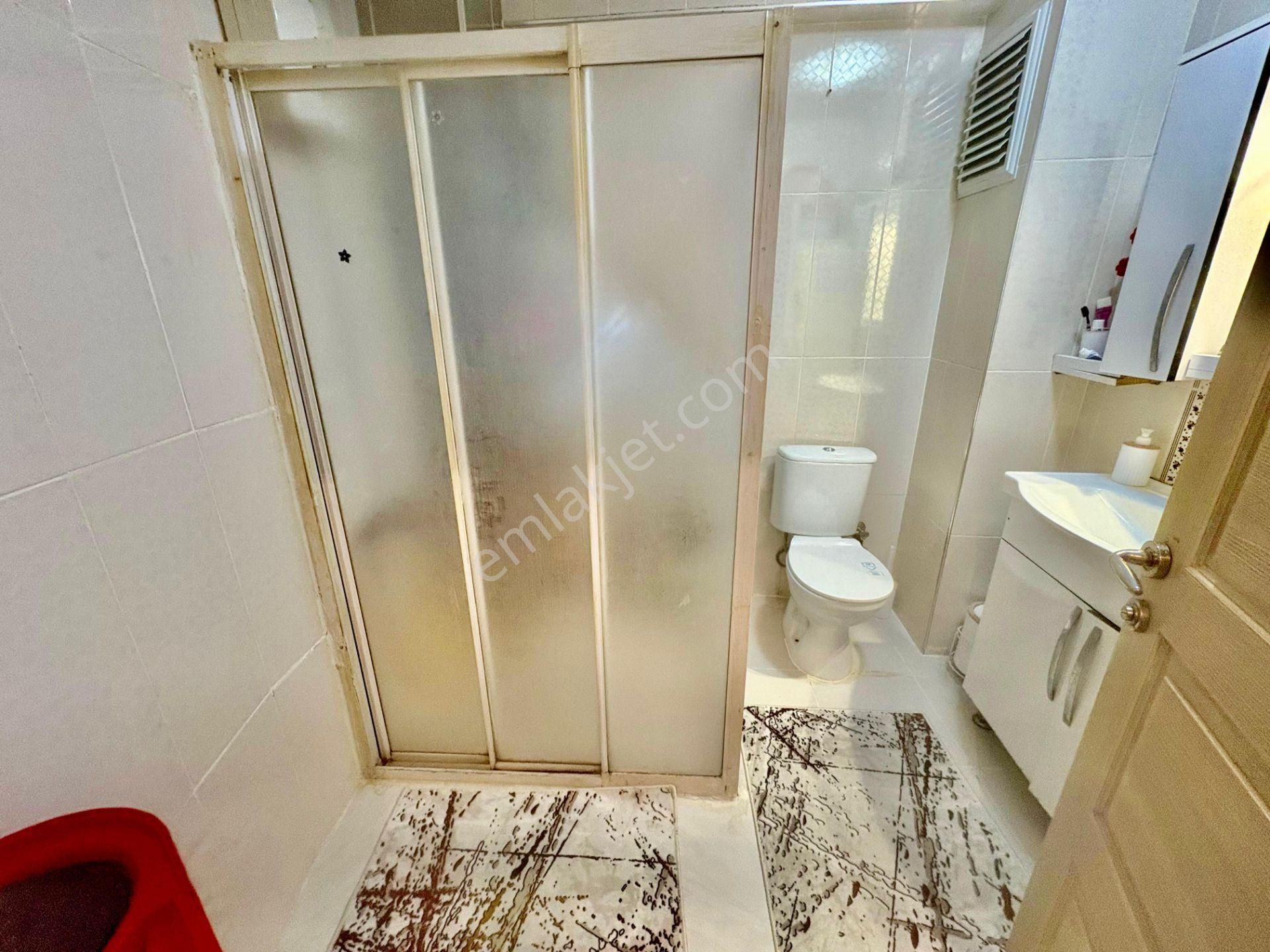 ▓tek Yetkili Karabuluttan▓ Ön Cephe & Bahçeli Ayrı Mutfak 1+1 Satılık Daire - Görsel 14