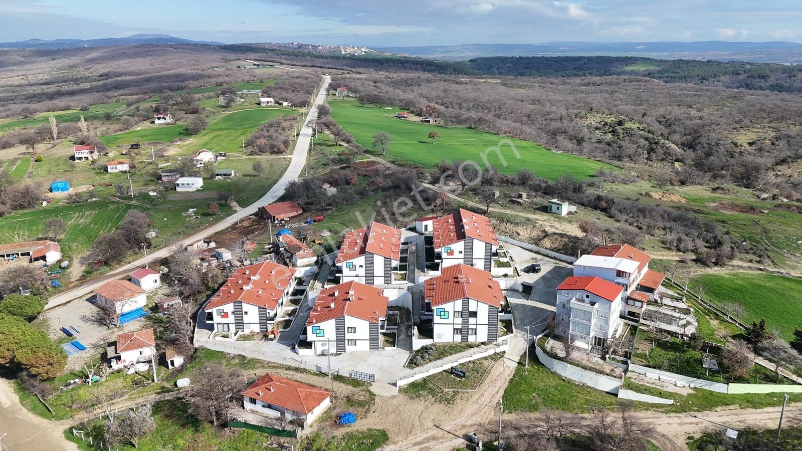 Ege Emlaktan Danişment Köyünde Satılık Yazlık - Görsel 24