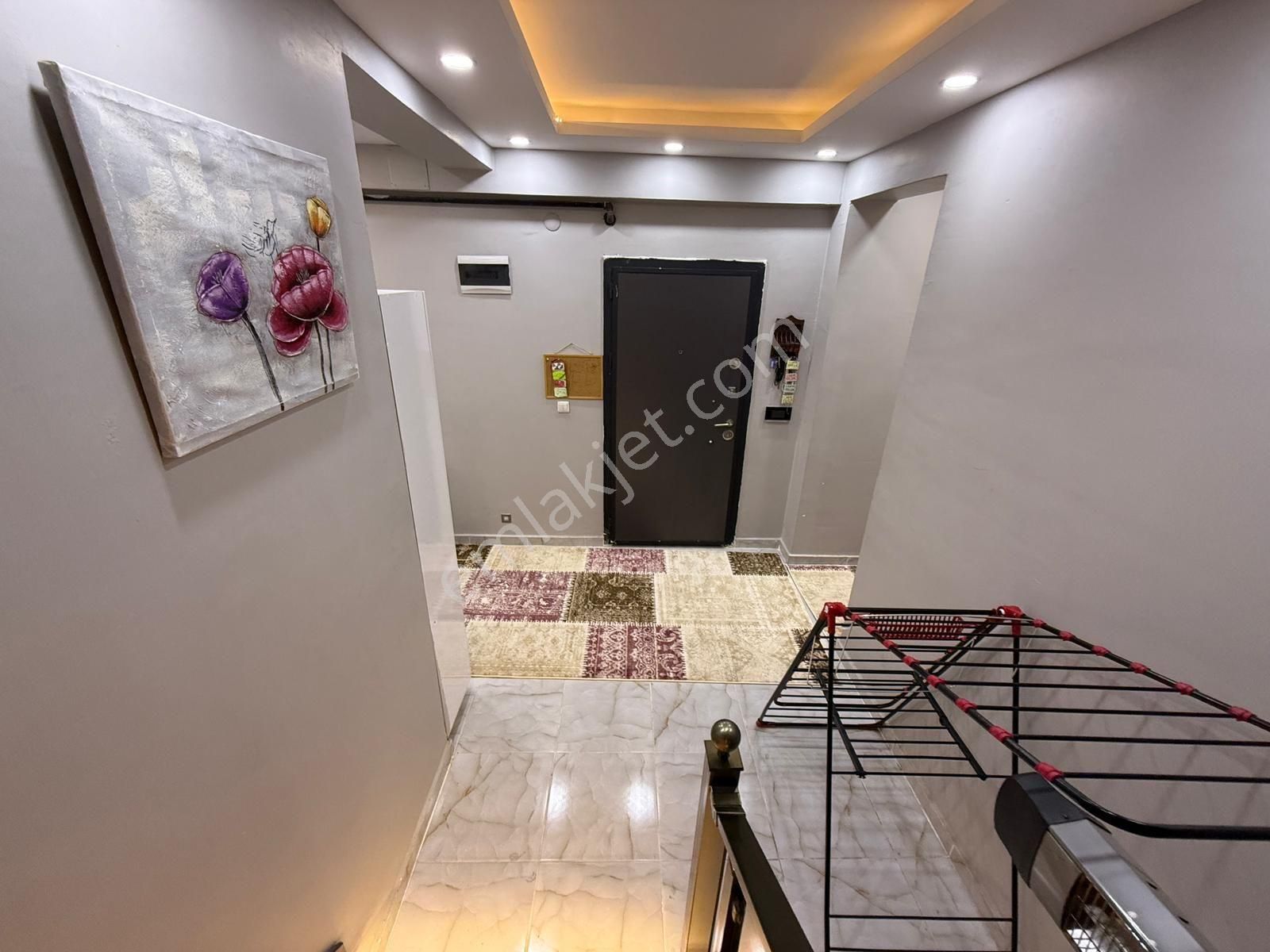 Yavuz Emlak Tan Satılık Daire Sonkat Karaköprü 35mt Yol Üzerinde Dubleks Acil Satılık - Görsel 3