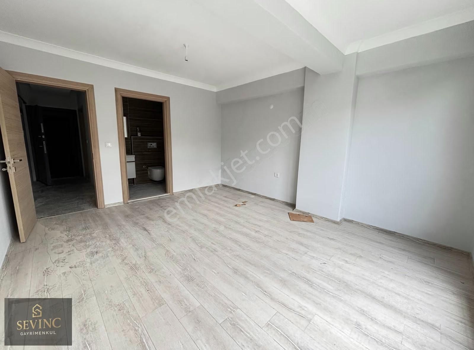 Sevinç'ten Yeni Mahallenin Gözde Konumunda Ara Kat Asansörlü 2+1 - Görsel 18