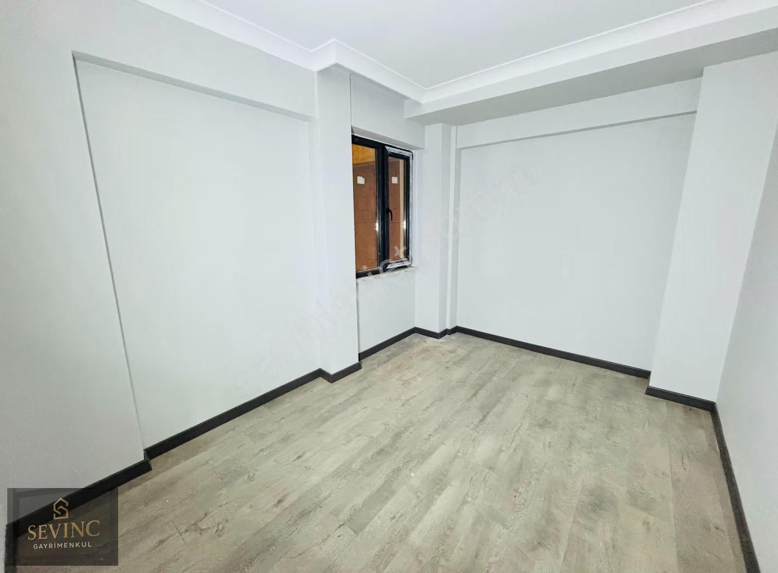 Sevinç'ten Yeni Mahallenin Gözde Konumunda Ara Kat Asansörlü 2+1 - Görsel 8