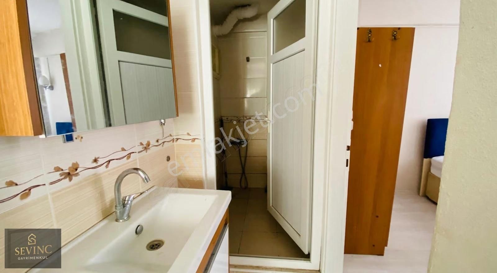 Sevinç'ten Kurtuluş Caddesi'nde Eşyalı Kiralık Daire - Görsel 10