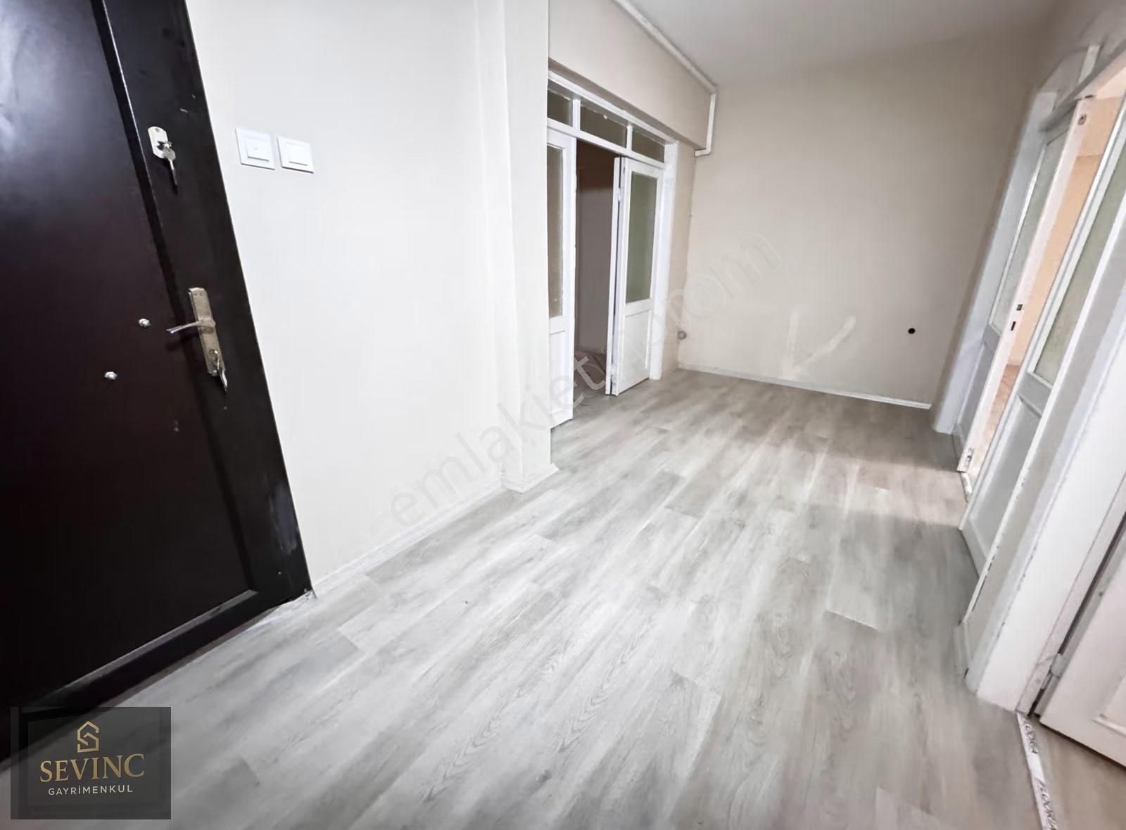 Sevinç'ten Paşabayırda Geniş,tadilatlı,balkonlu 2+1 100m2 Daire - Görsel 31